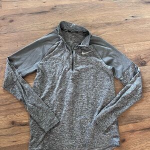 Nike Heather Gray Long Sleeve Pullover